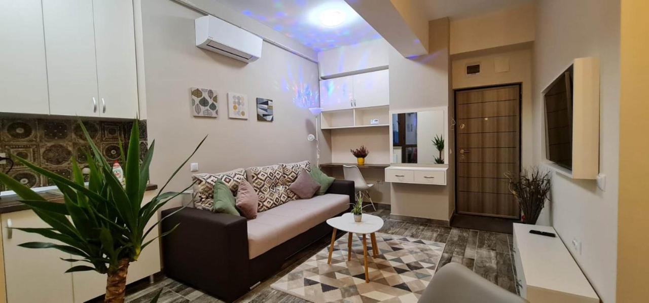 Designed Like Home Apartment Near Palas Mall ヤシ エクステリア 写真
