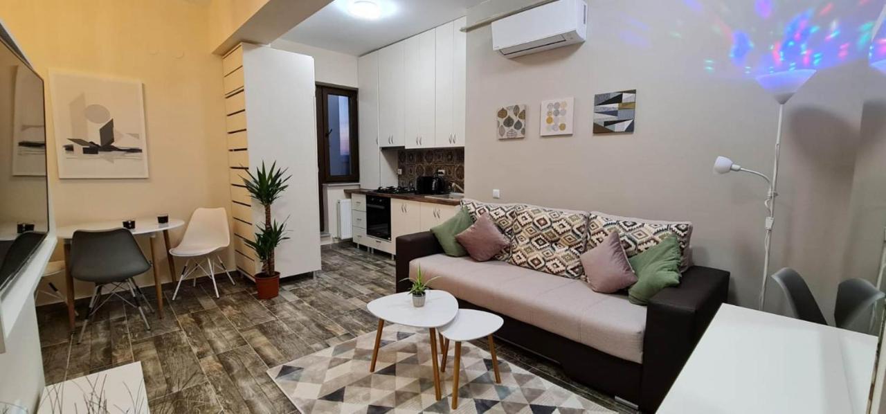 Designed Like Home Apartment Near Palas Mall ヤシ エクステリア 写真