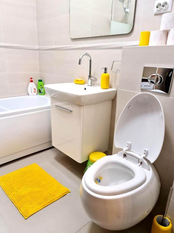 Designed Like Home Apartment Near Palas Mall ヤシ エクステリア 写真